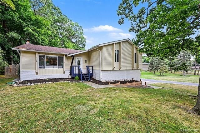 2104 Highfield Rd – photo 1