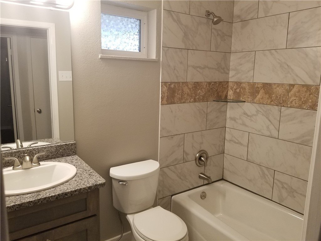 106 Janin Cir E – photo 3