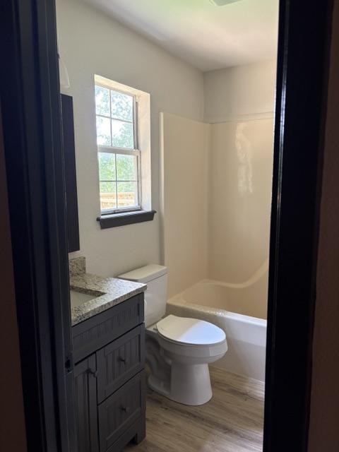 155 Lake Vista Cove – photo 3