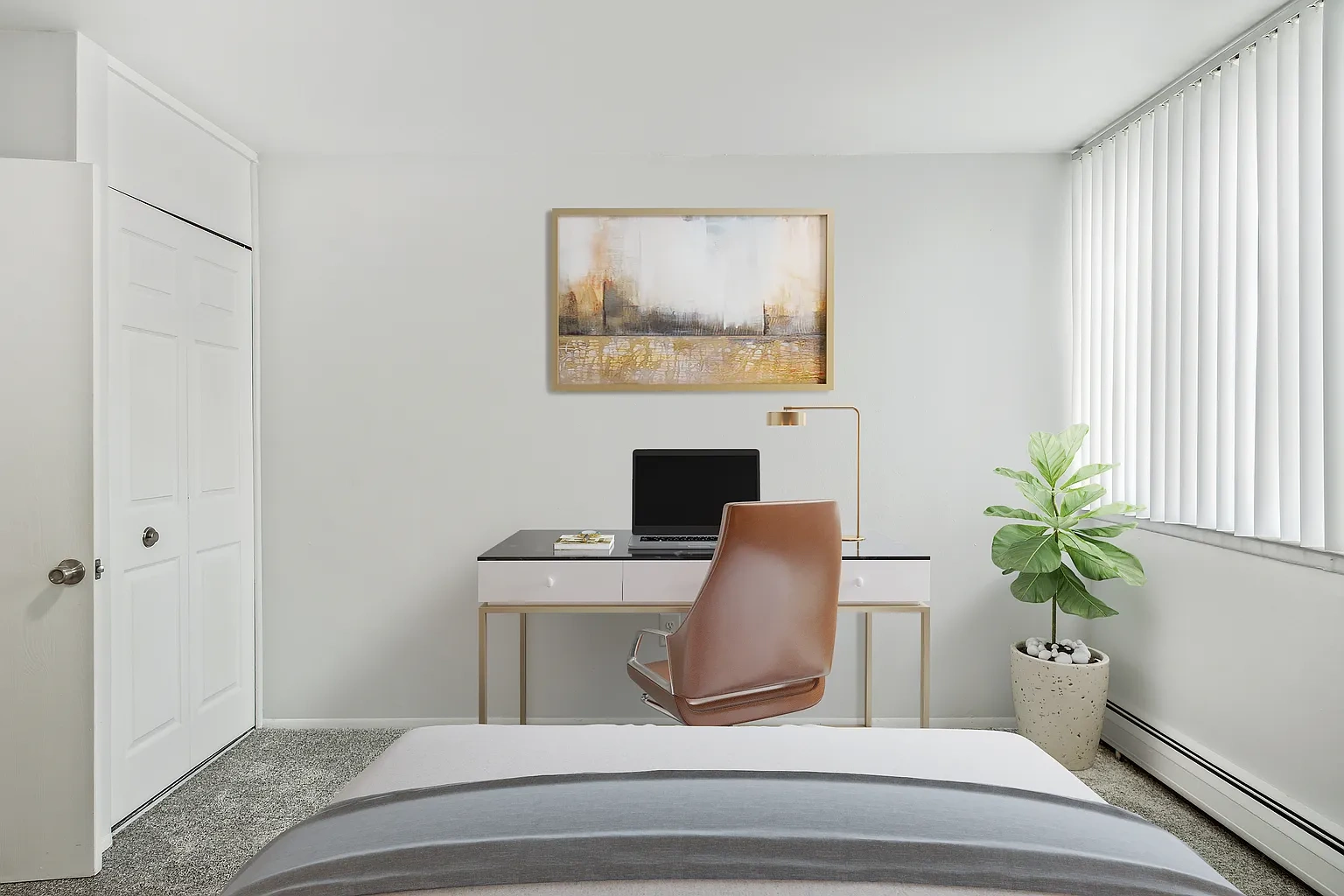 Fox Pointe Apartments – photo 3