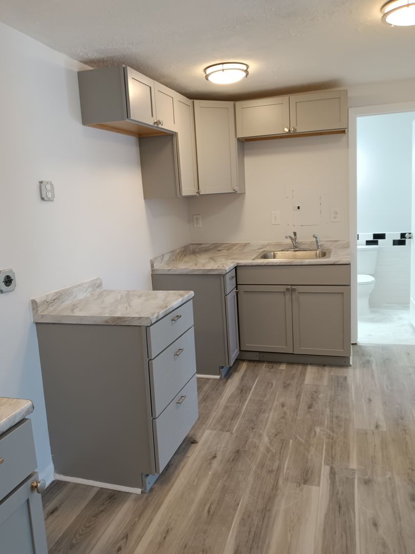 1940 W 96th St unit Apt 9 – photo 1