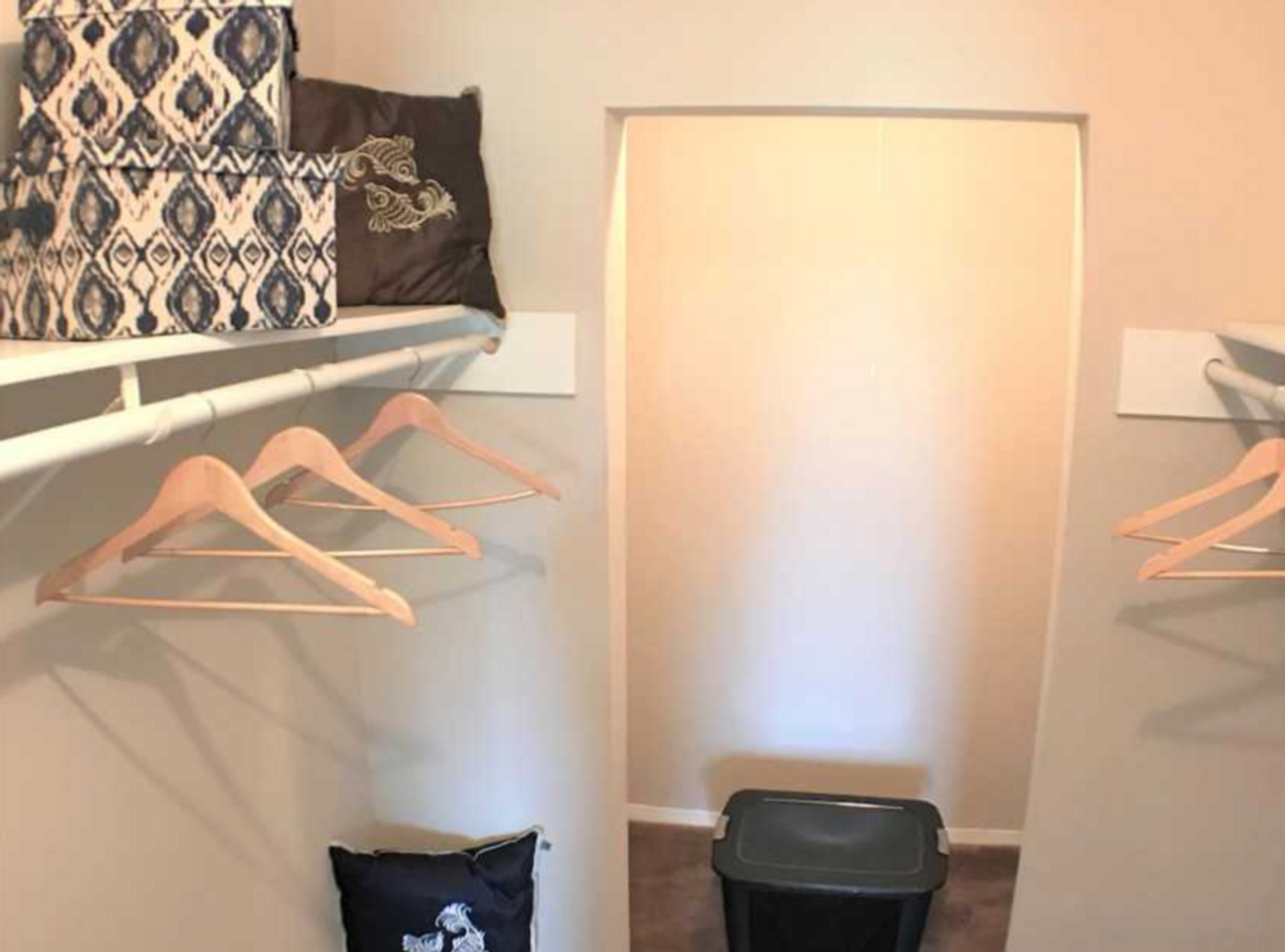 138 Bryan St – photo 2
