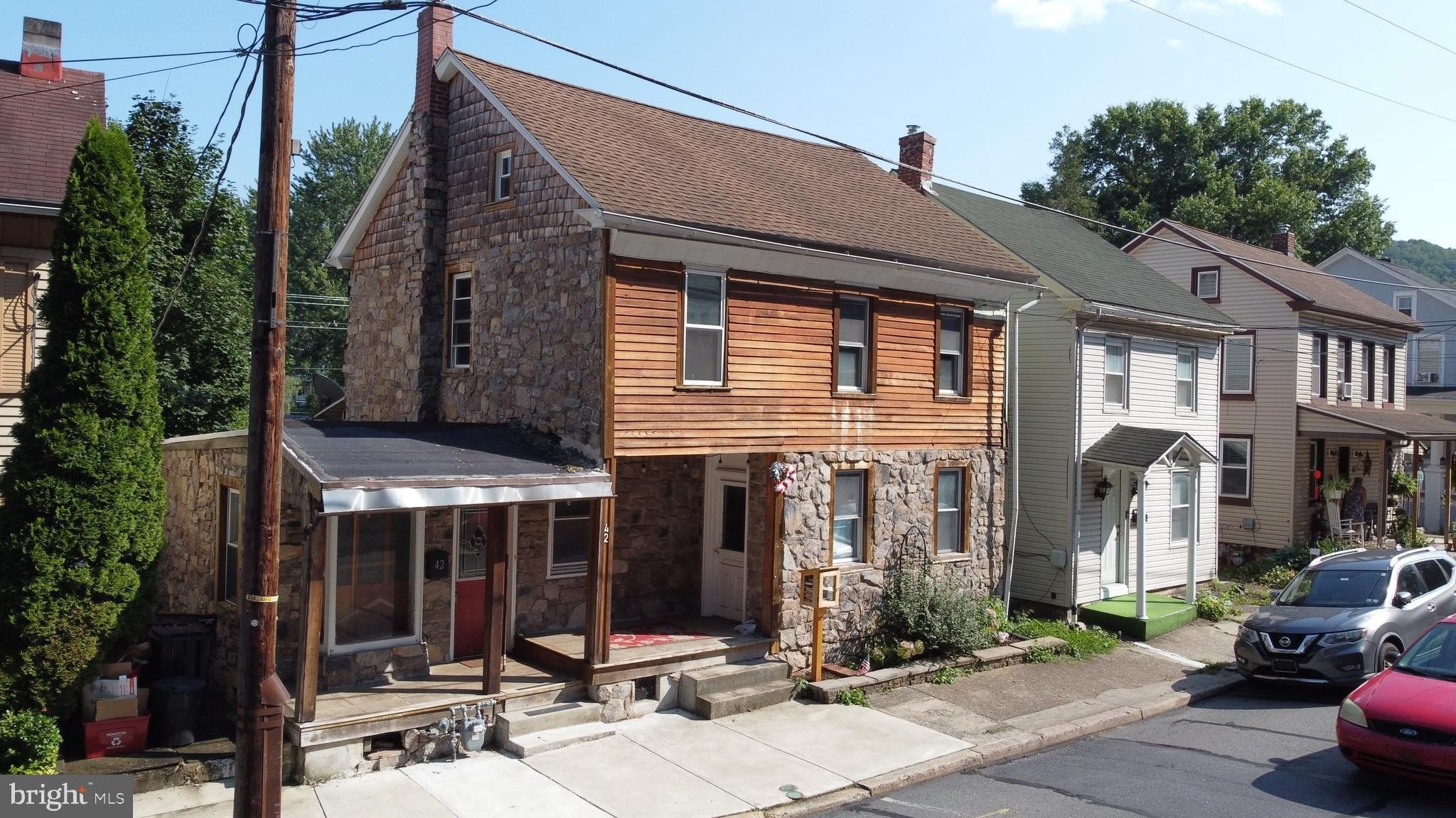 42 E Wyomissing Ave – photo 1