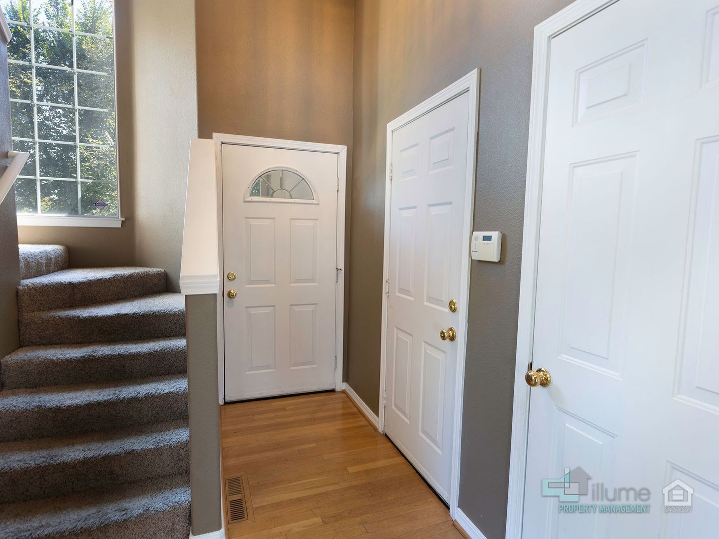 20630 Willamette Dr – photo 5