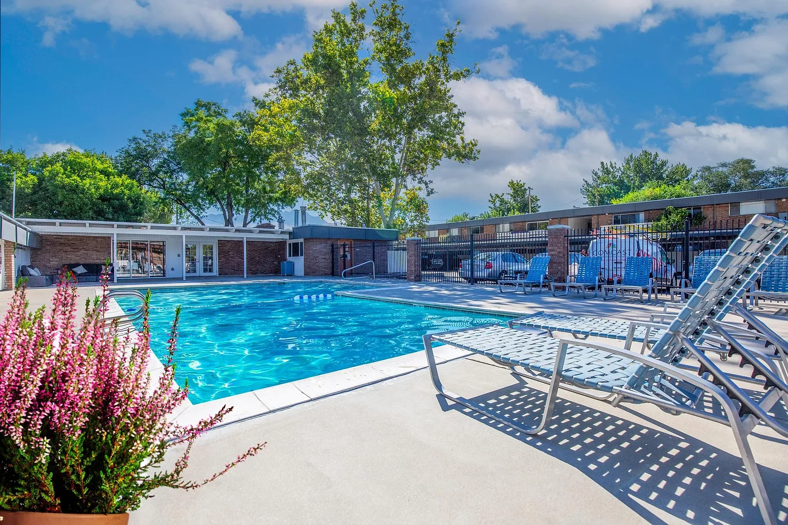 The 500 Townhomes – photo 2