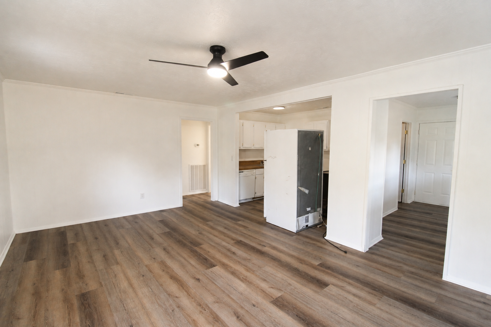 945 W Gate Rd – photo 5