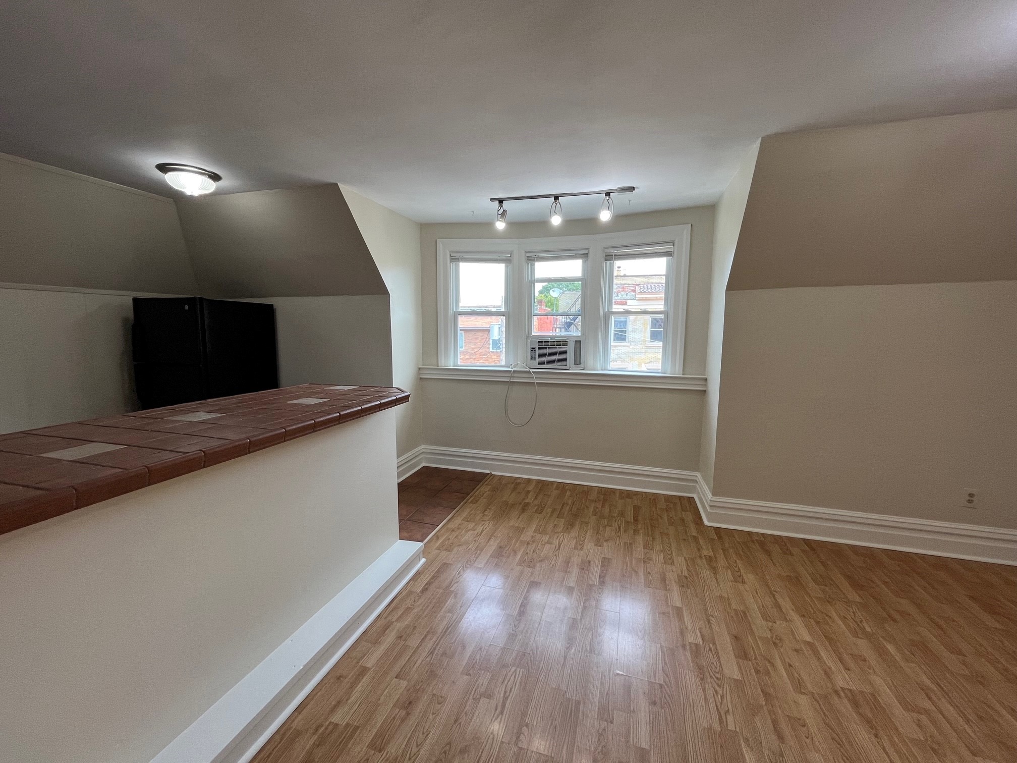620 Summerlea St unit # 3 – photo 4