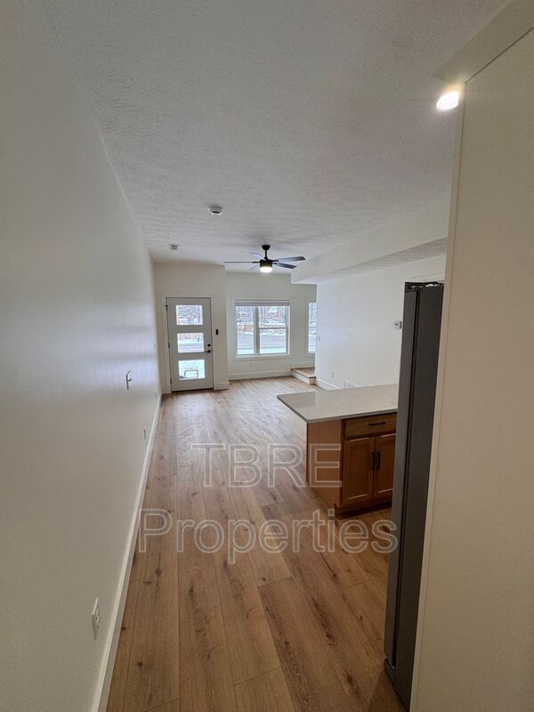 9587 County Rd 107 unit 1 – photo 5