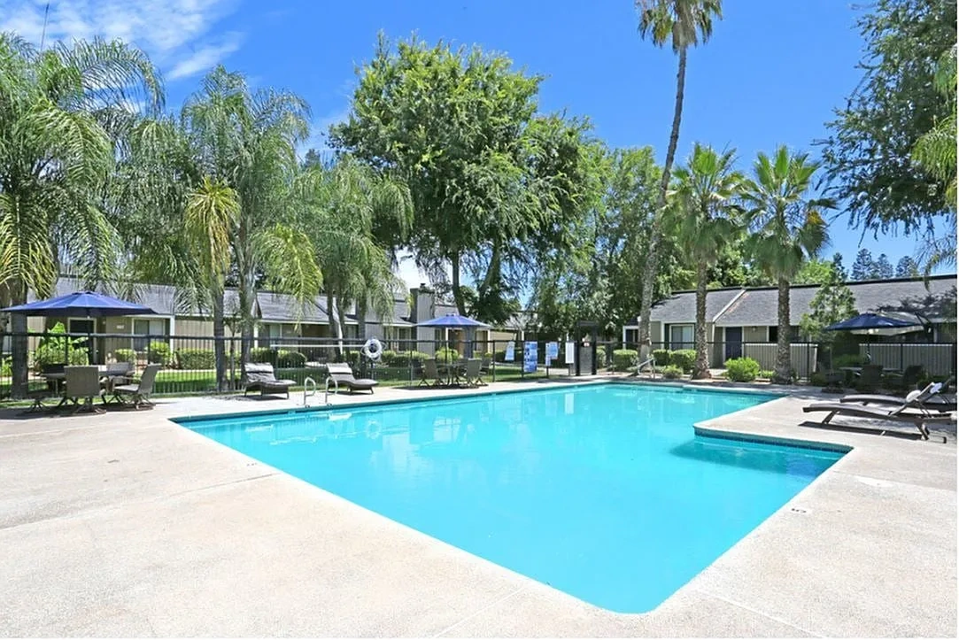 River Park Villas – photo 5