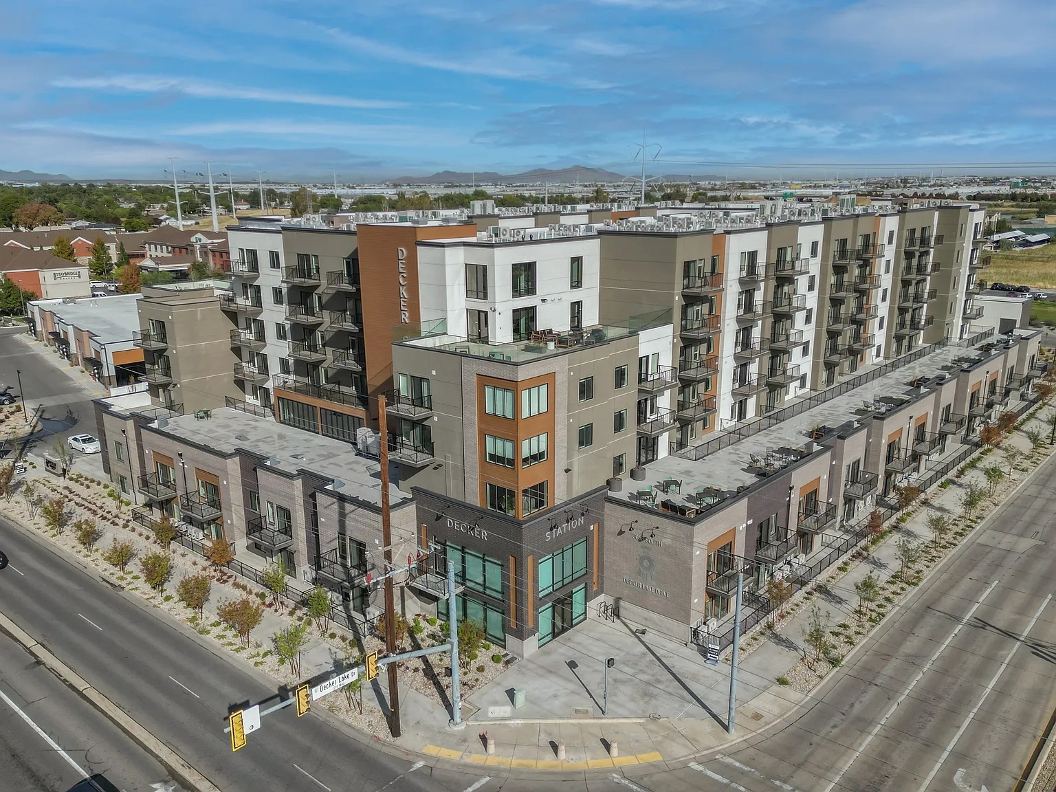 Decker Station Apartments – photo 2