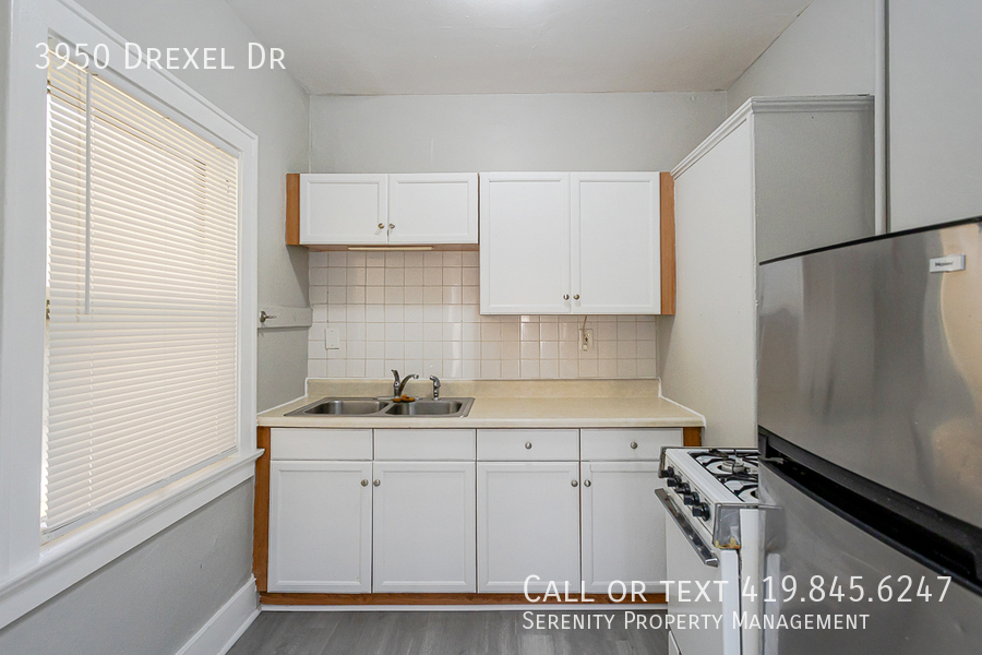 3950 Drexel Dr – photo 5