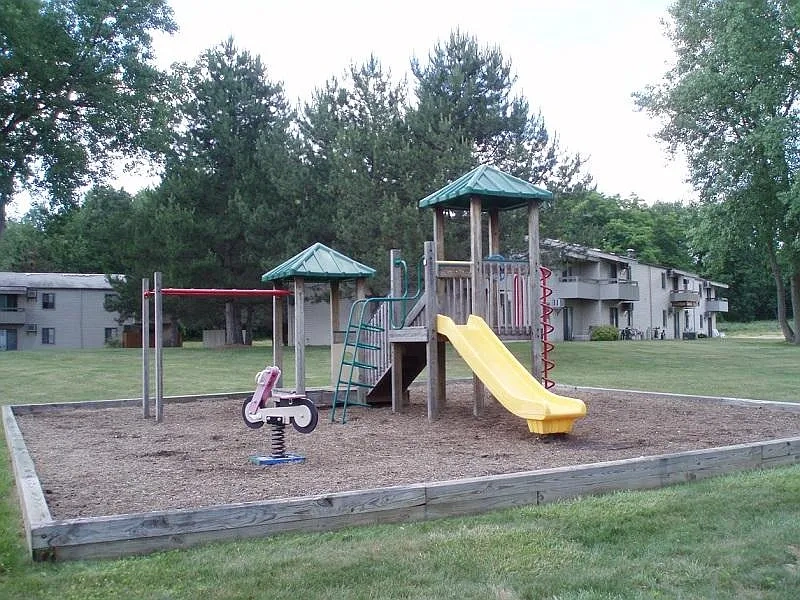 Meadowbrook Lake – photo 1