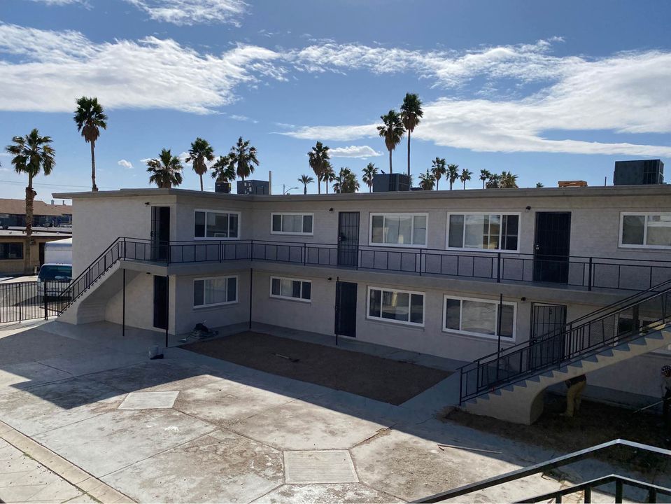 2213 Sunrise Ave unit 1 – photo 1