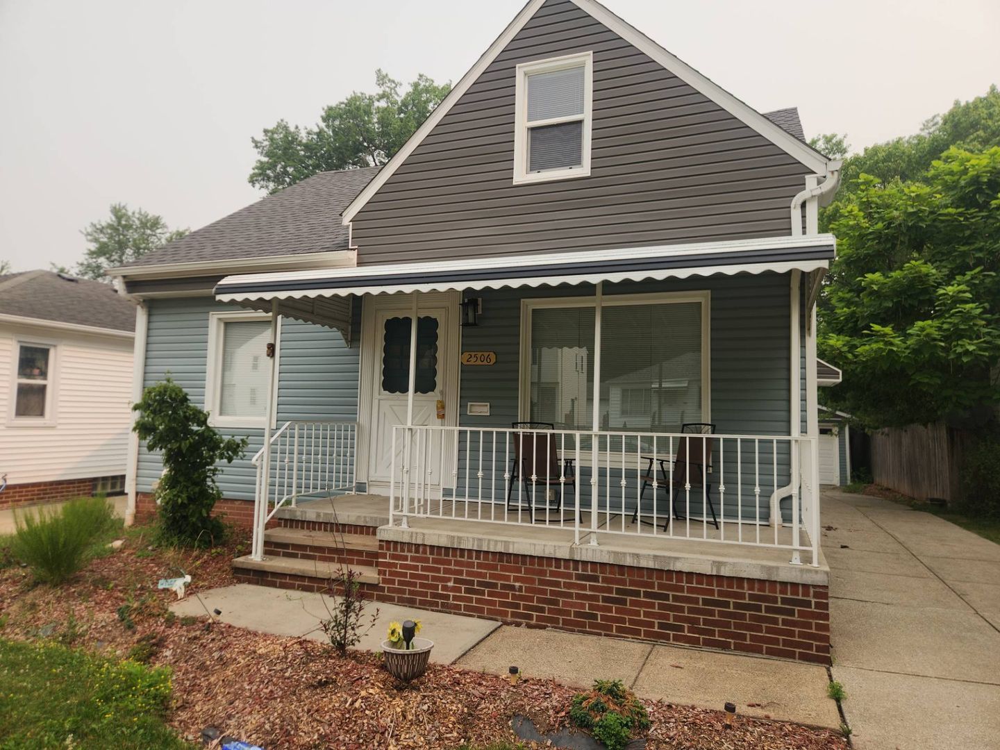 2506 Torrington Ave – photo 3