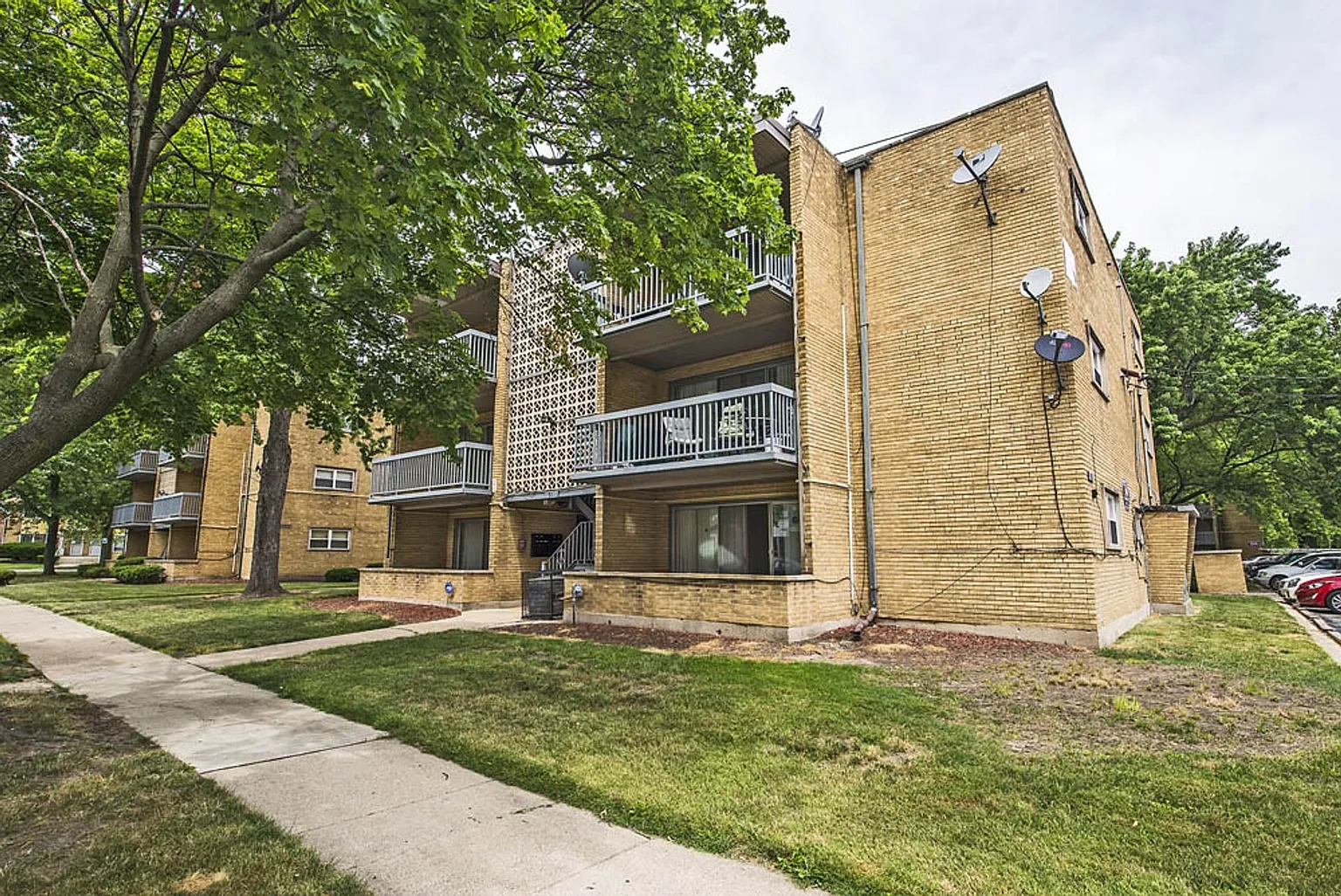 13905 S Clark – photo 3