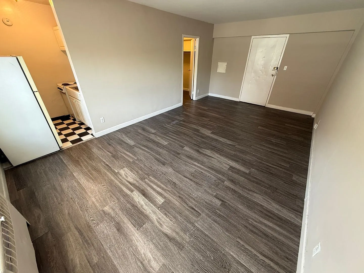 Sixteen53 Prospect Avenue – photo 1