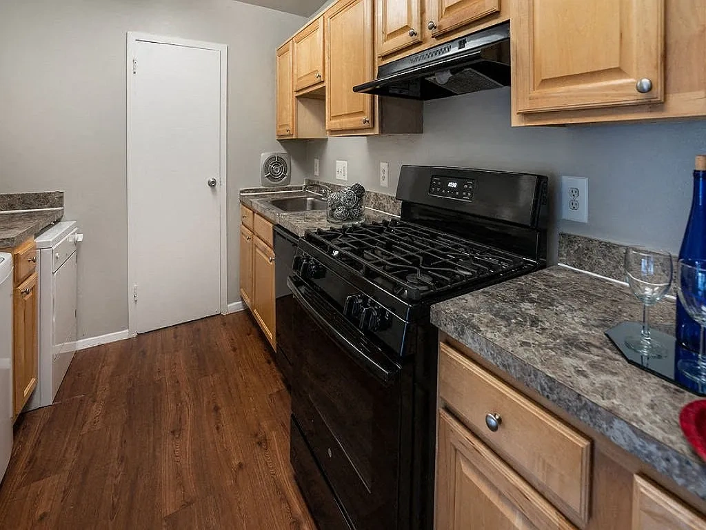 The Glendale Residence – photo 1