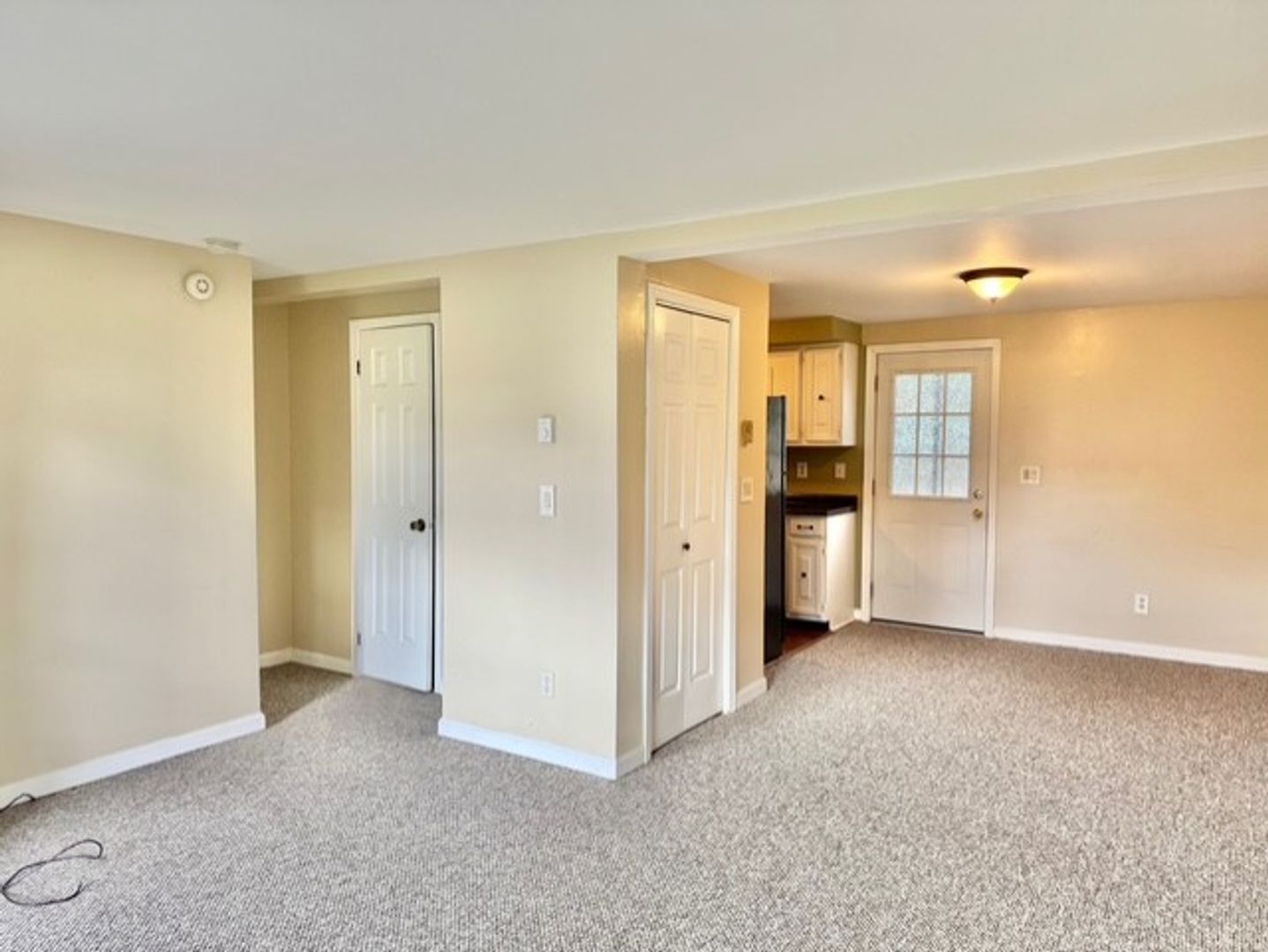 120 Hinsdale St unit 120 Hinsdale St Apt. 1 – photo 5