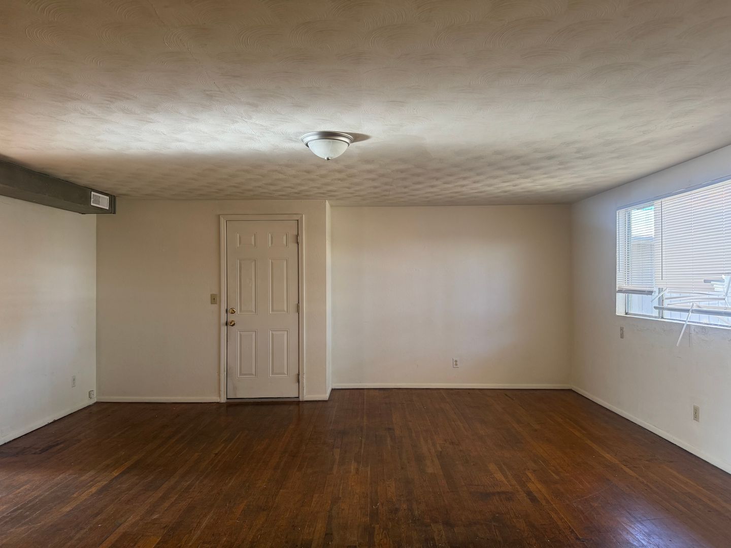 1225 W Freeman St unit 9 – photo 3