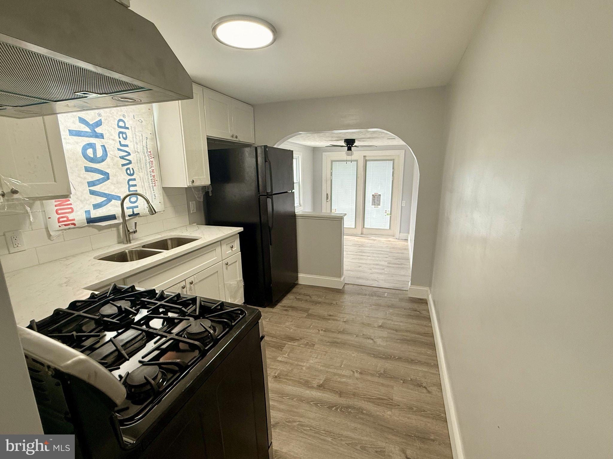 163 Tremont St – photo 5