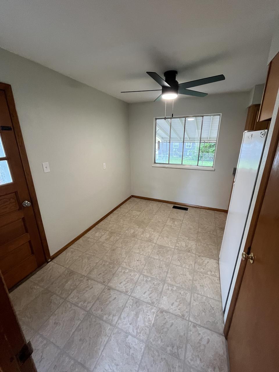 816 Broad Blvd – photo 5