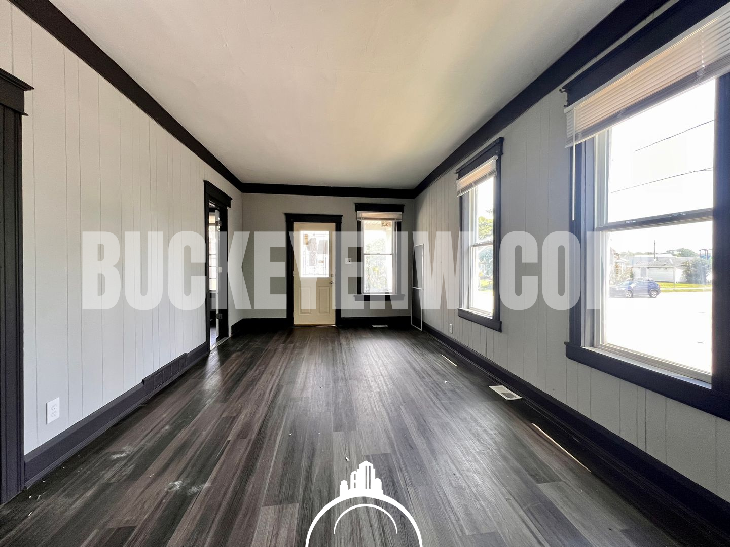 203 South Ave – photo 2
