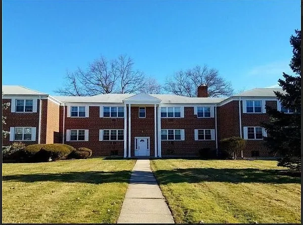 Folly Brook Apartments – photo 1