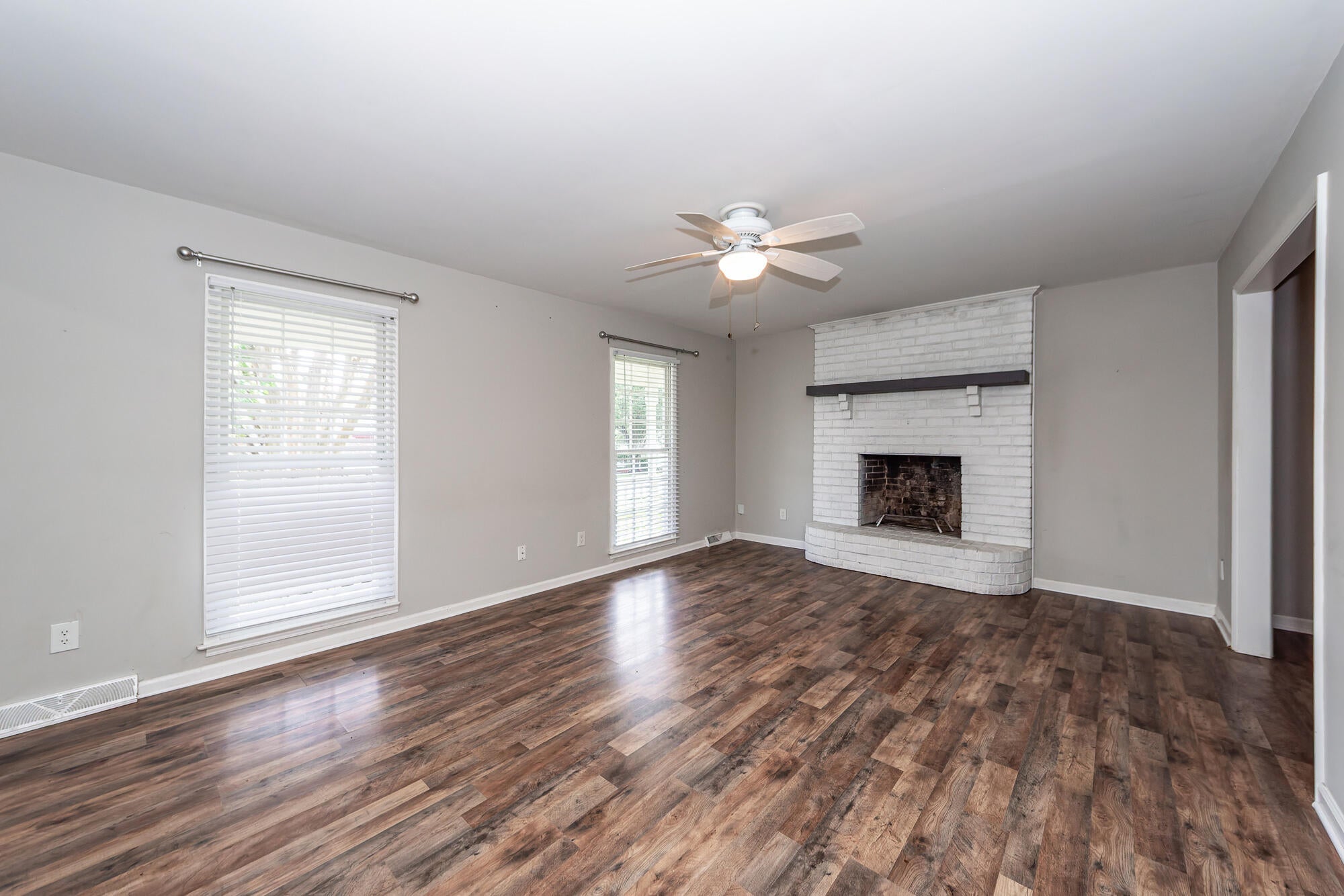 176 Ponderosa Dr – photo 4