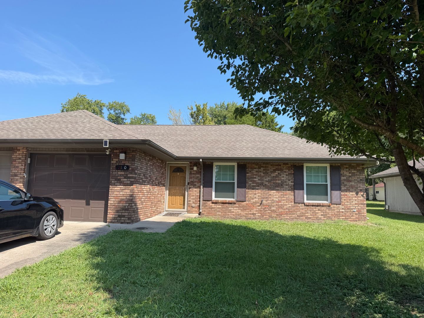 2110 Illinois Ave unit 2110 Illinois Ave – photo 1