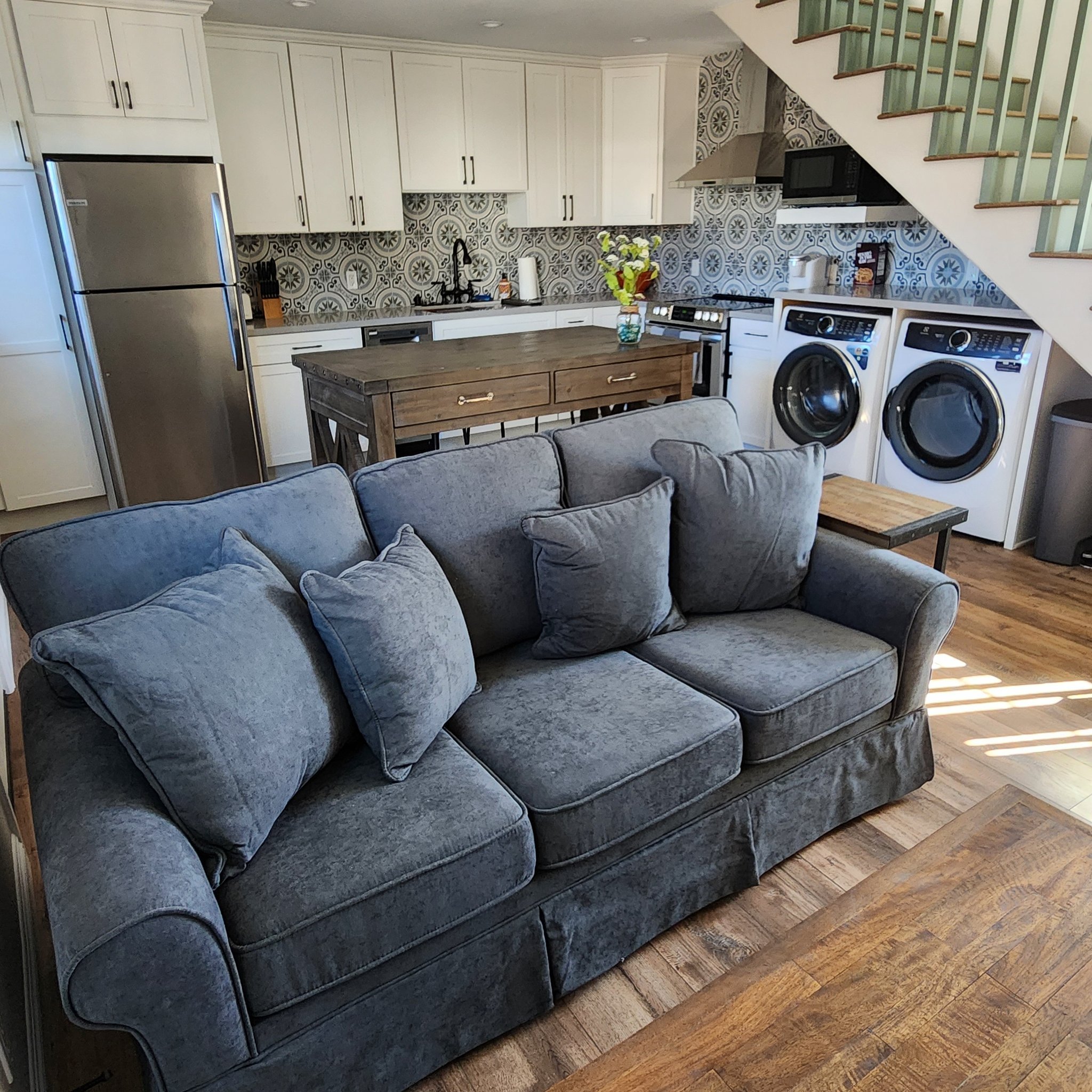 4578 50th St – photo 1