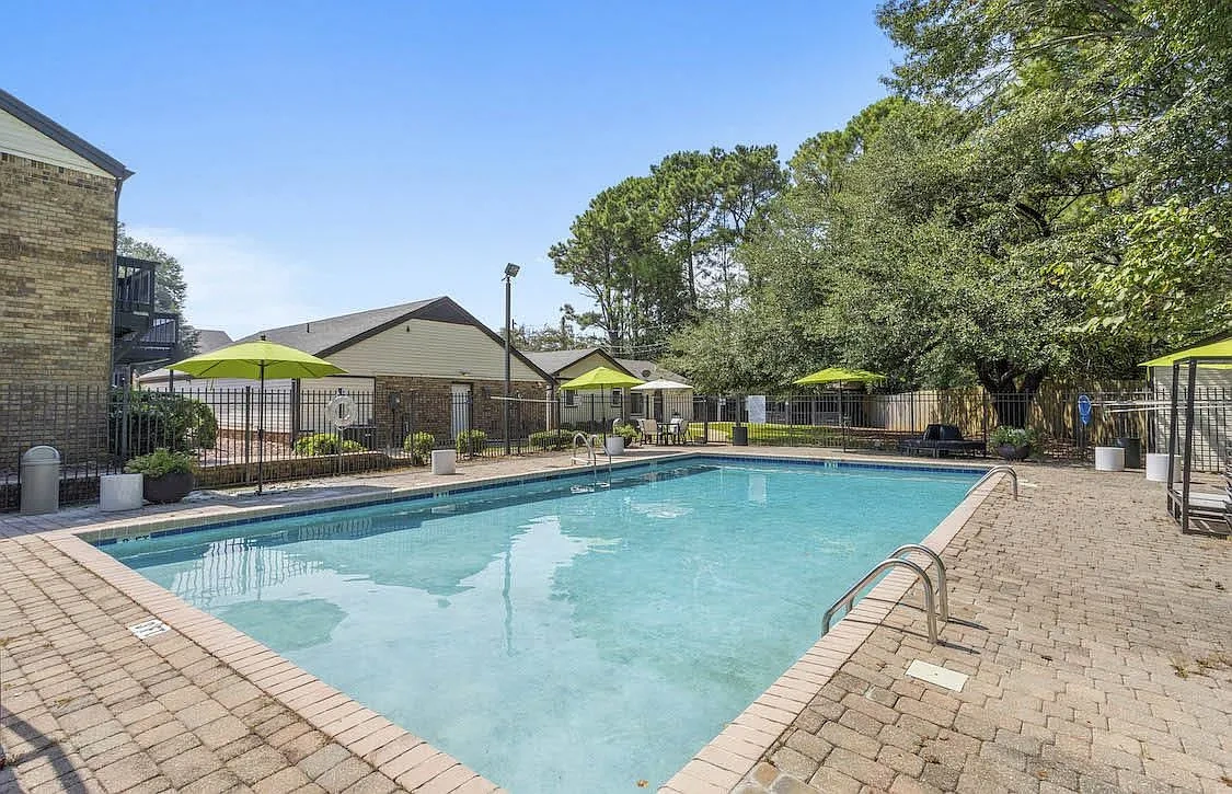 The Onyx Hoover Apartments – photo 3