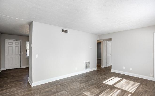 200 Bledsoe St – photo 3