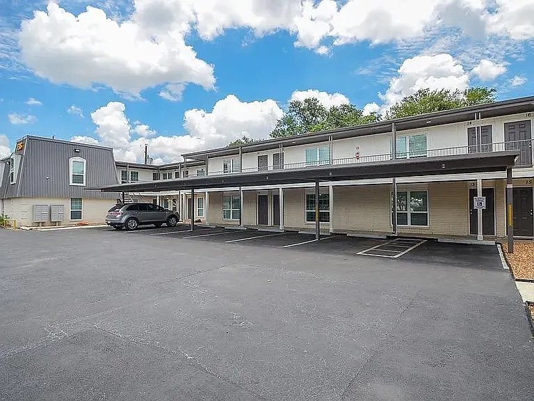 Cavalcade Heights 735 LLC – photo 4
