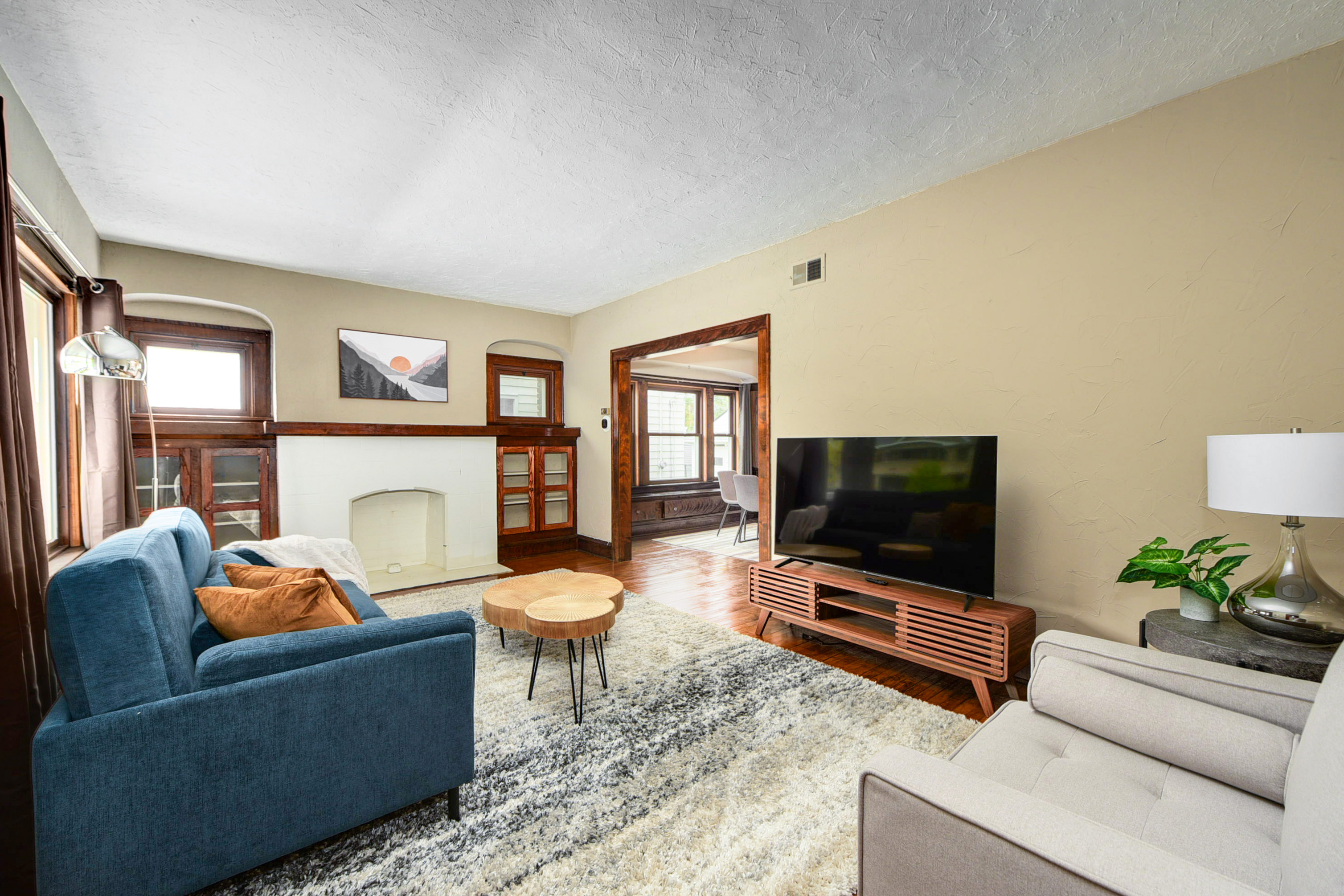 2523 E 124th St unit 1 – photo 3