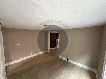 4239 E 98th St – photo 5