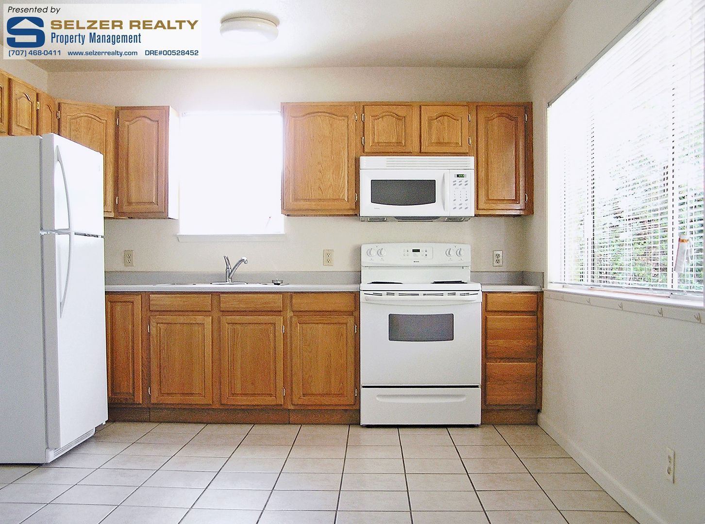 302 Tedford Ave unit 302 – photo 3