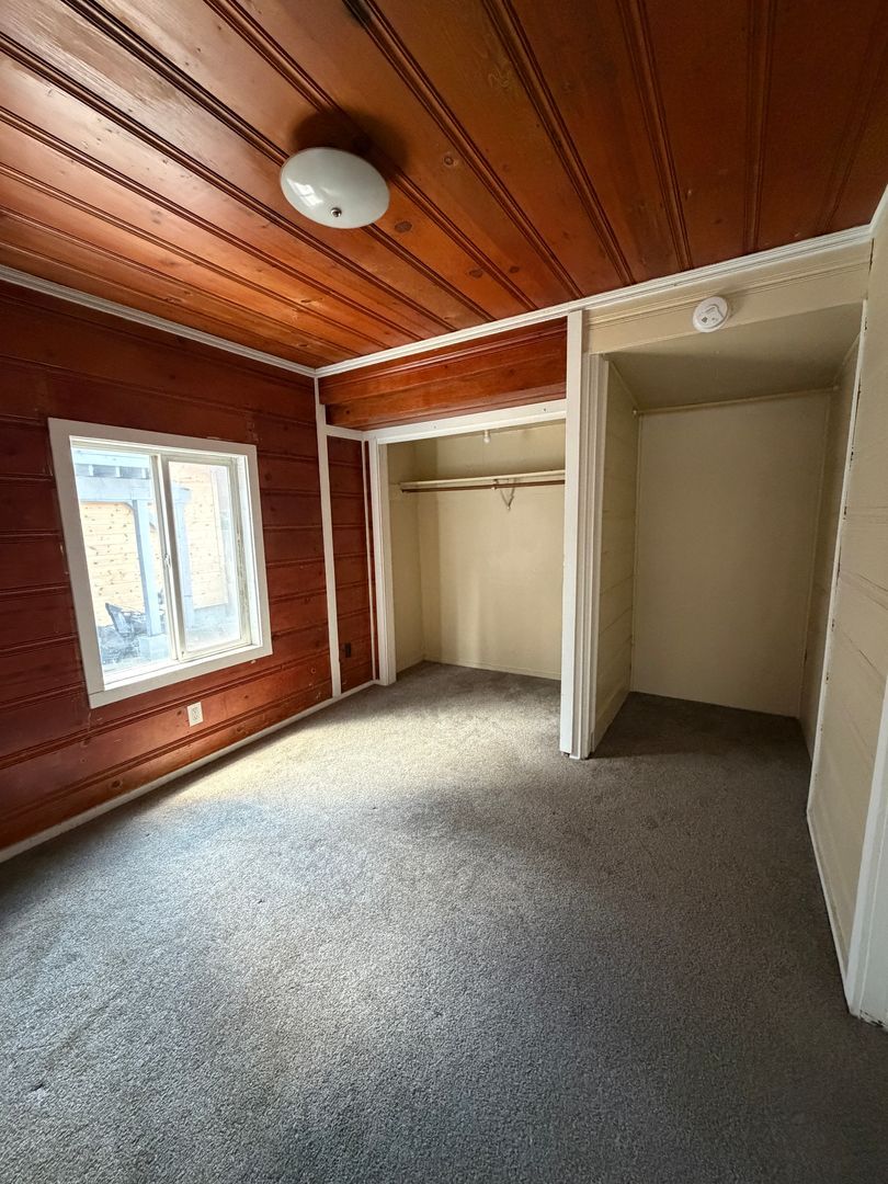 1048 Reno Ave unit 4 – photo 4