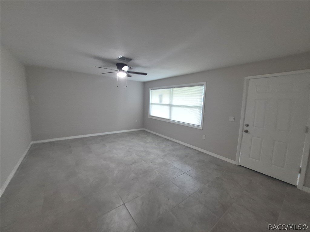 15 N Washington St – photo 3