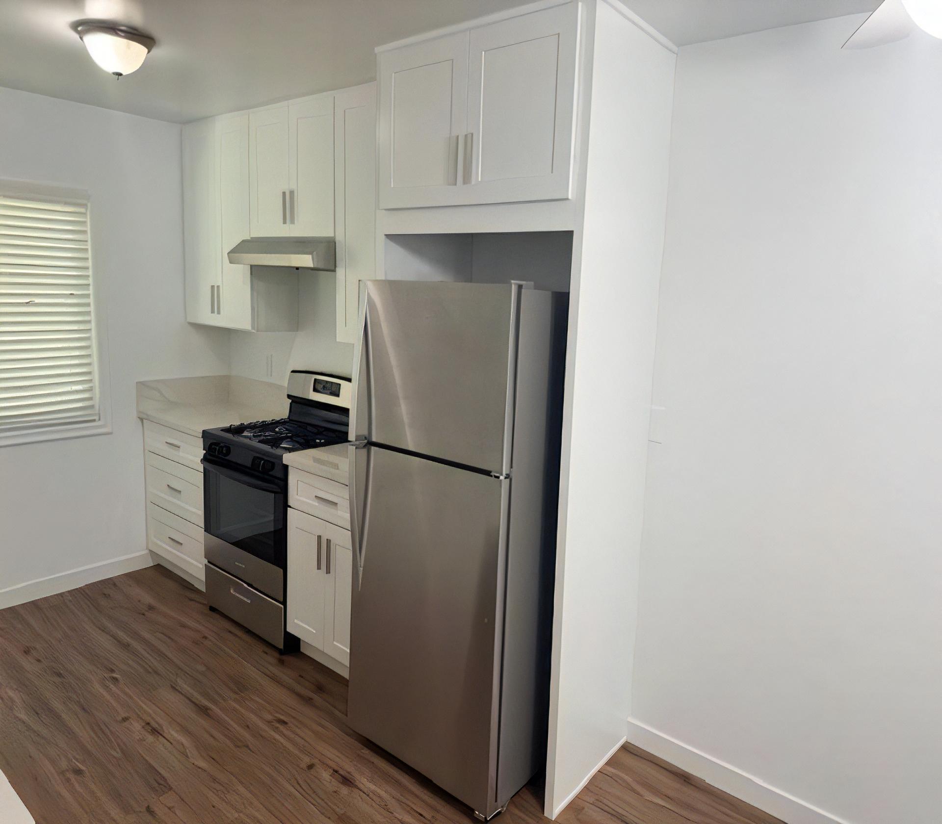 1403 Obispo Ave unit 3 – photo 4
