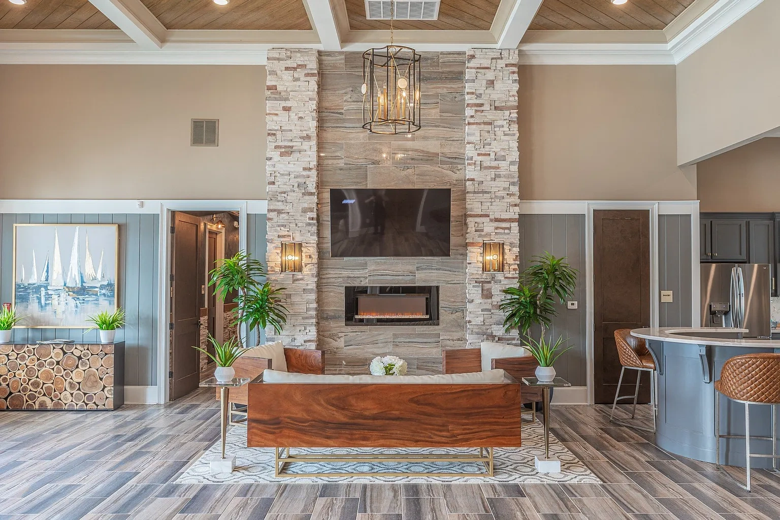 Lakeland Grand – photo 5