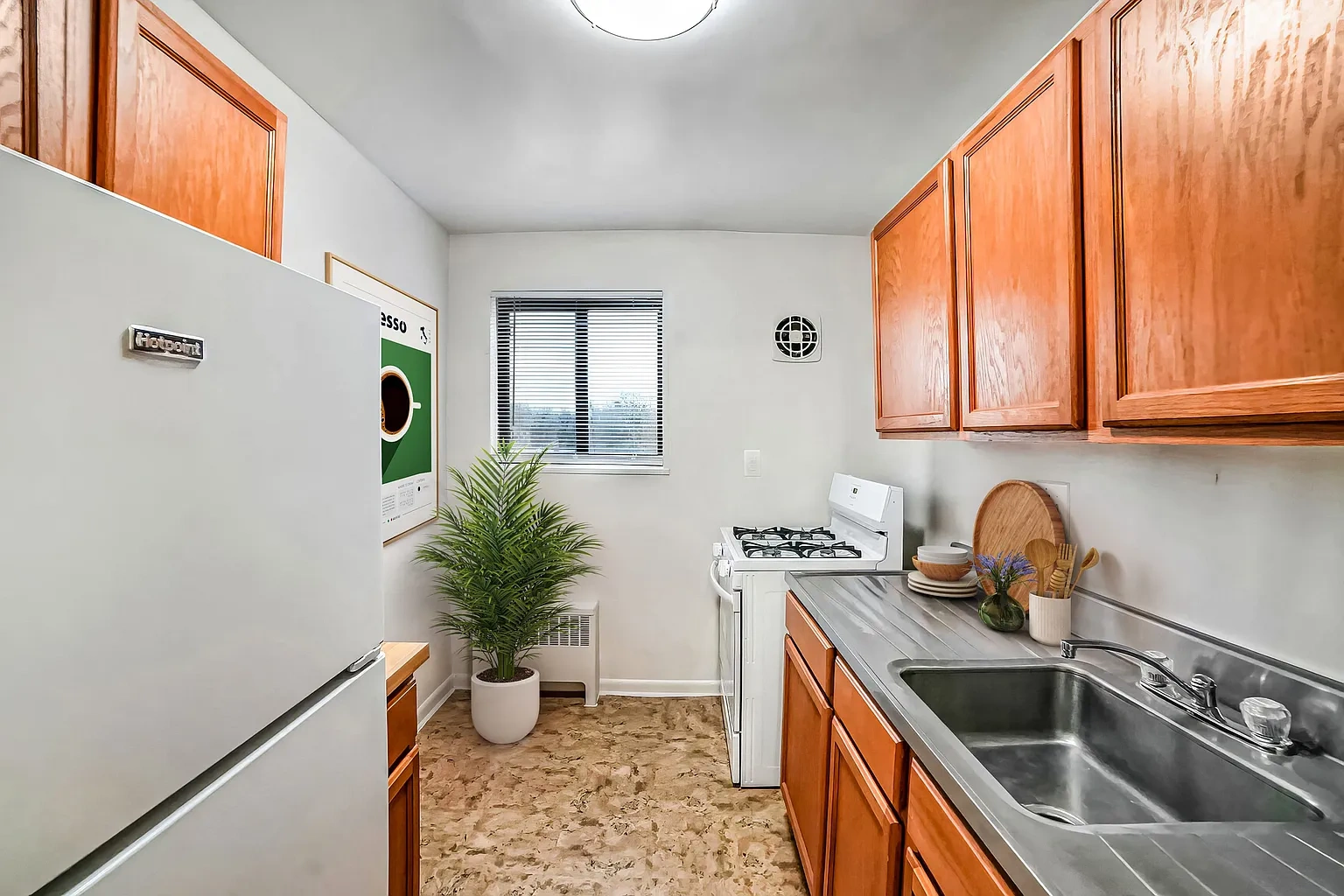 Sheridan Apartments – photo 5