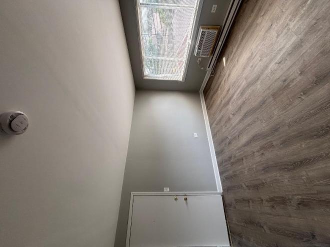 2109 W 119th St – photo 1
