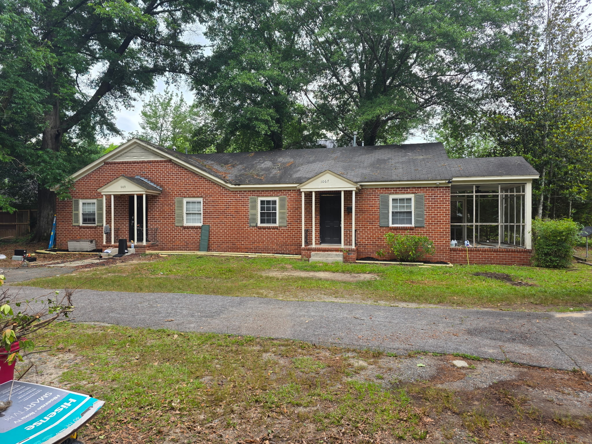 1069 Boulevard – photo 4