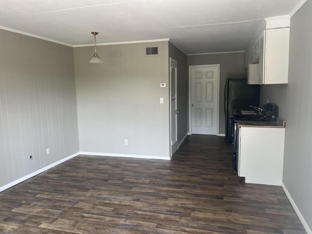 1841 N Dixie Ave unit 2 – photo 3