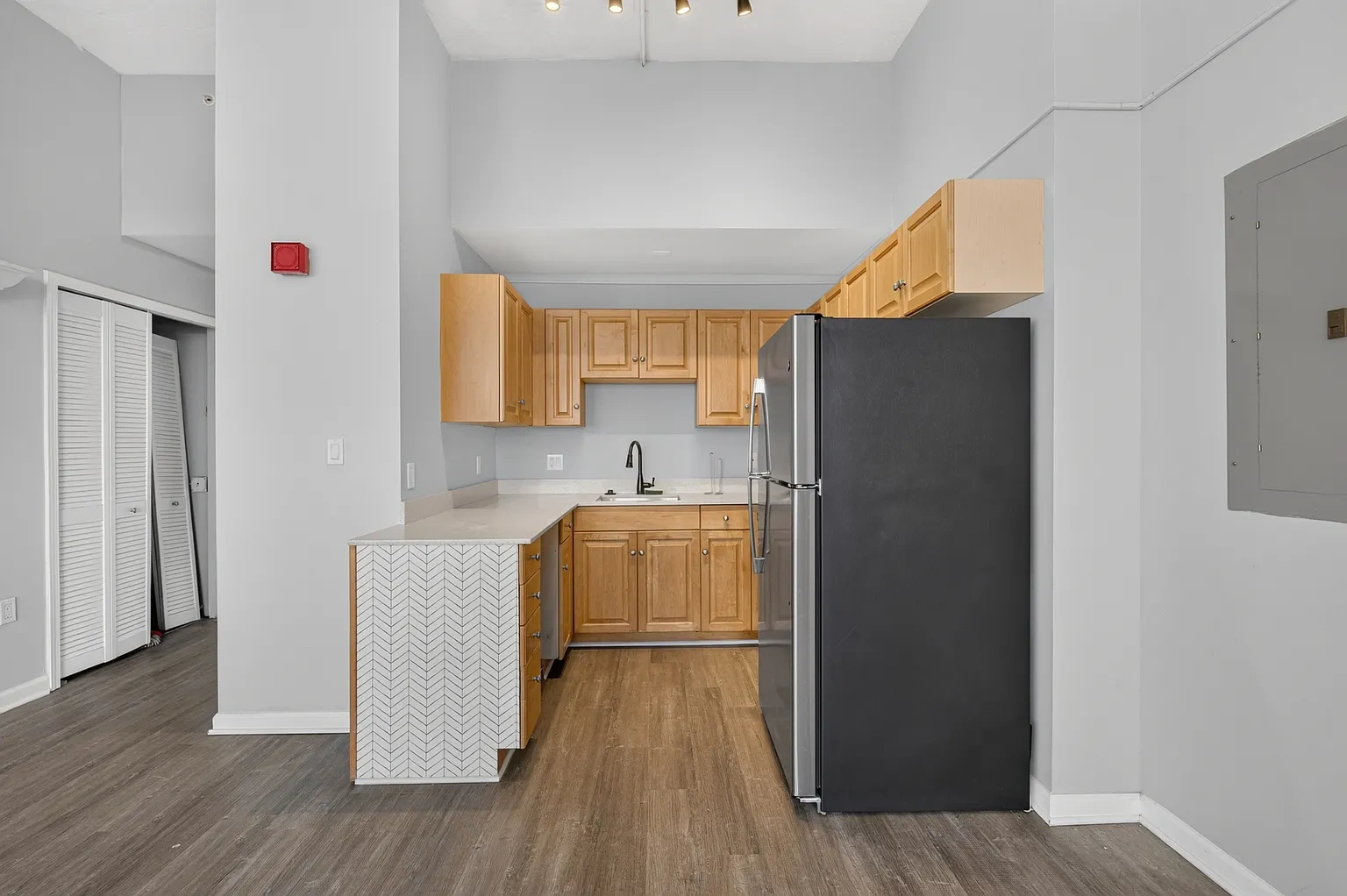 1900 The Loft, LLC – Unit 504 1 Bed 1 Bath