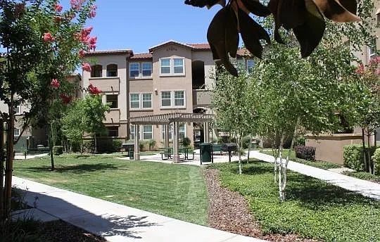 Palmilla at Campus Pointe – photo 5