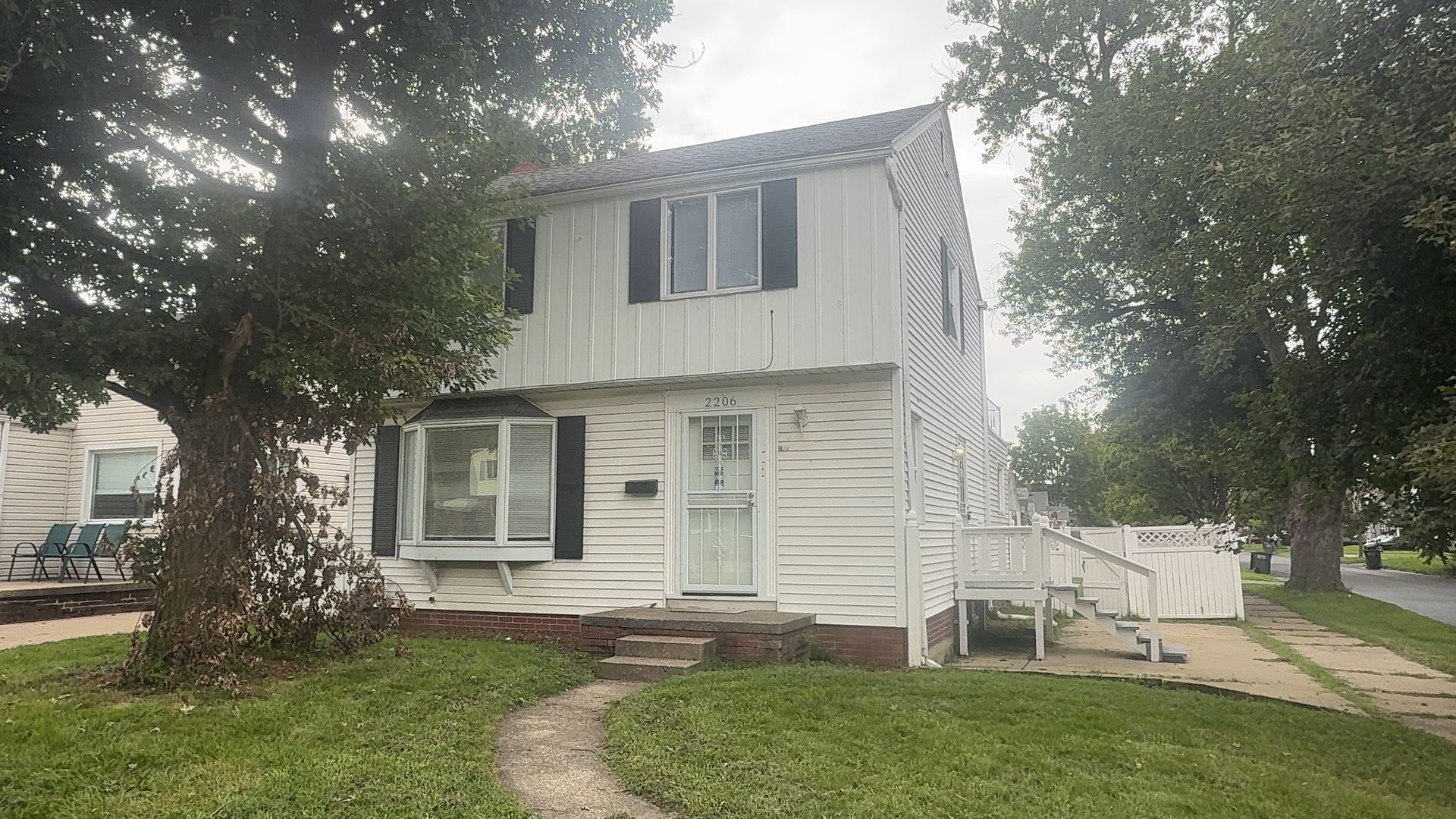 2206 Dundee Ave – photo 1