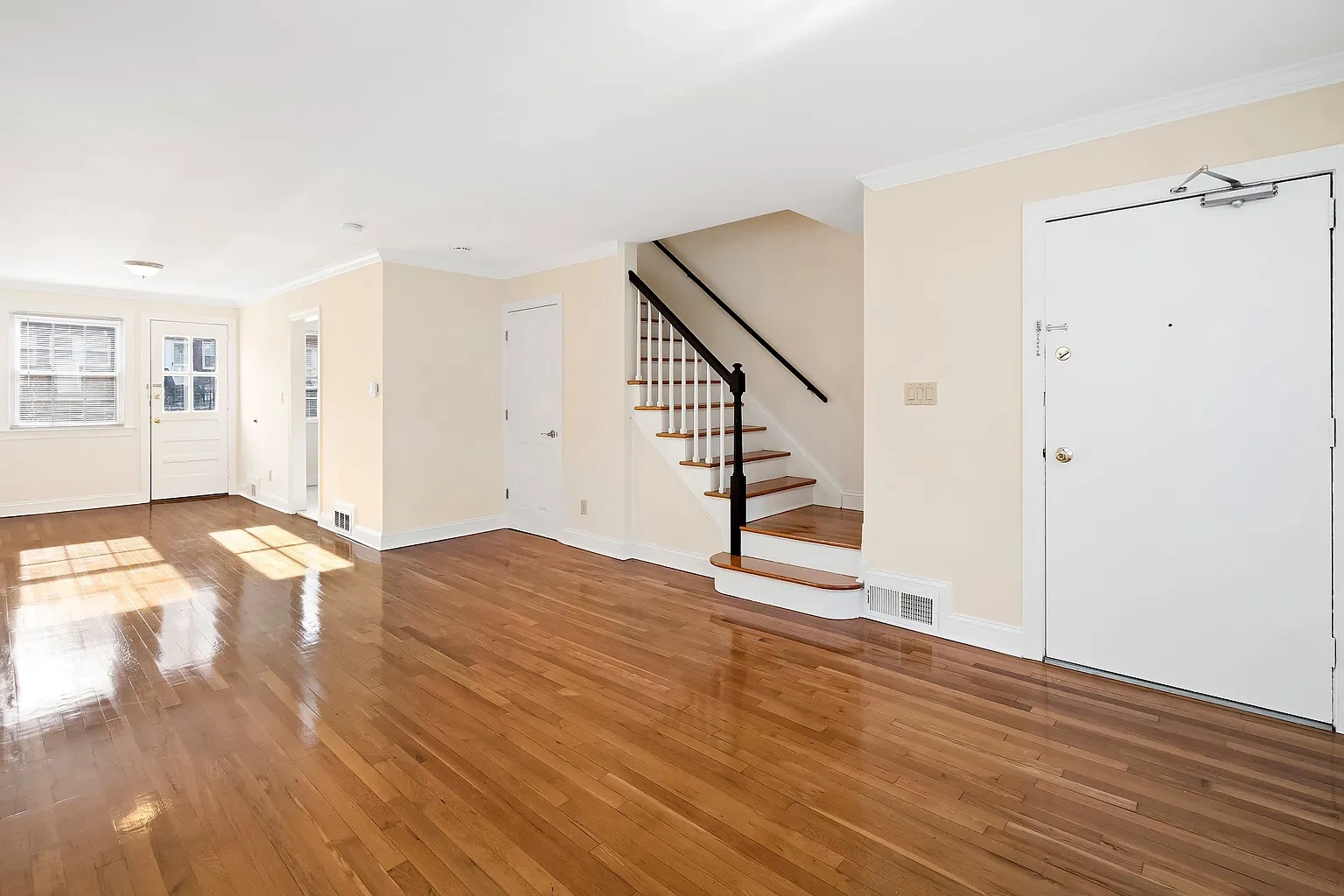 Towne Gardens Townhomes – photo 4