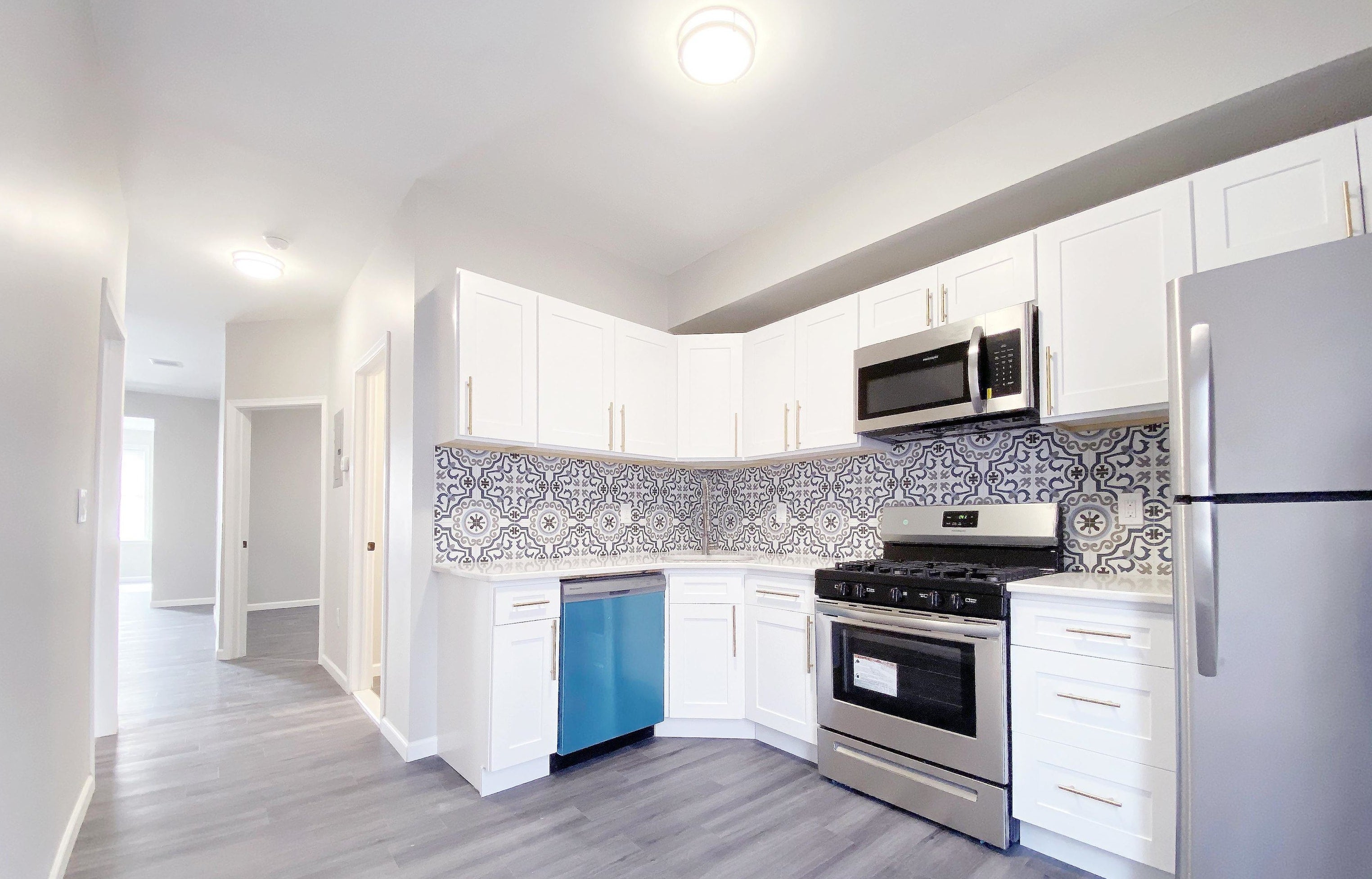 48 Dwight St unit 2 – photo 2