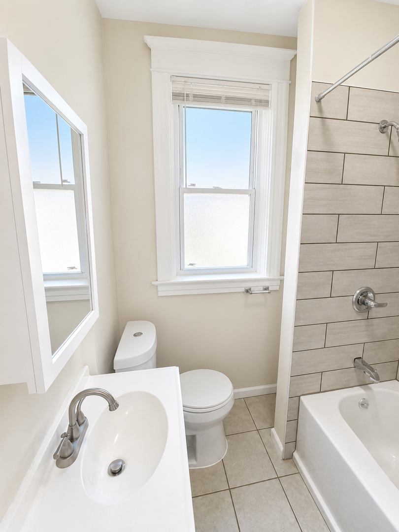 3001-3003 Osage St unit 3001 – photo 5